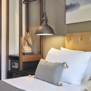 3* فندق Cortes Rambla
